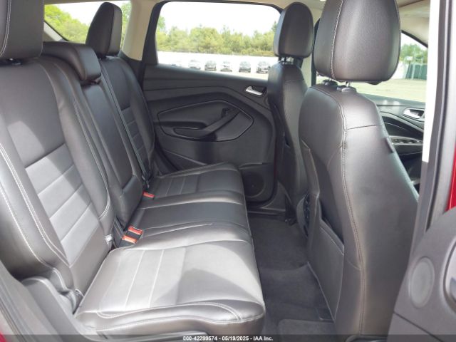 1FMCU9J93EUB27534 Ford Escape Titanium