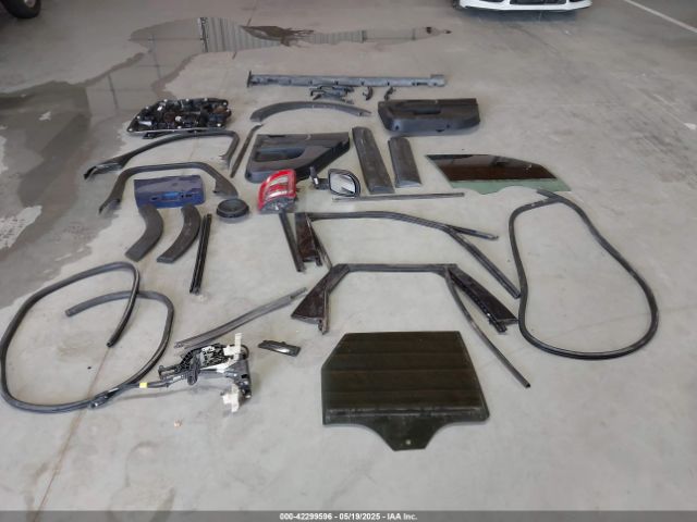 3FMCR9B6XPRD01504 Ford dragon