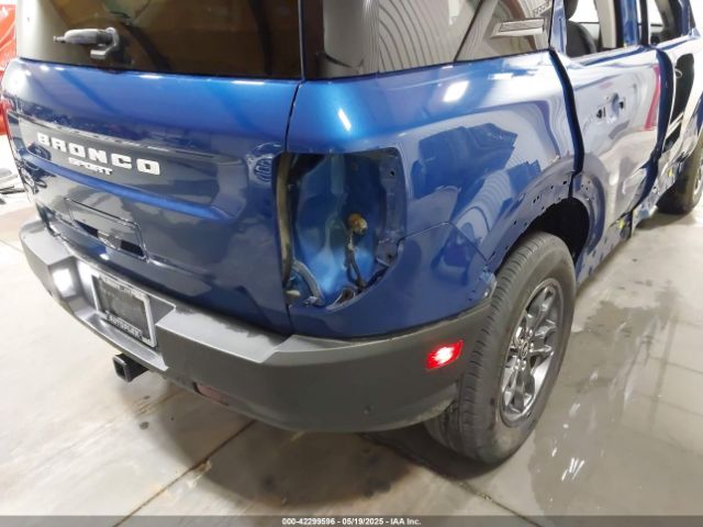 3FMCR9B6XPRD01504 Ford dragon