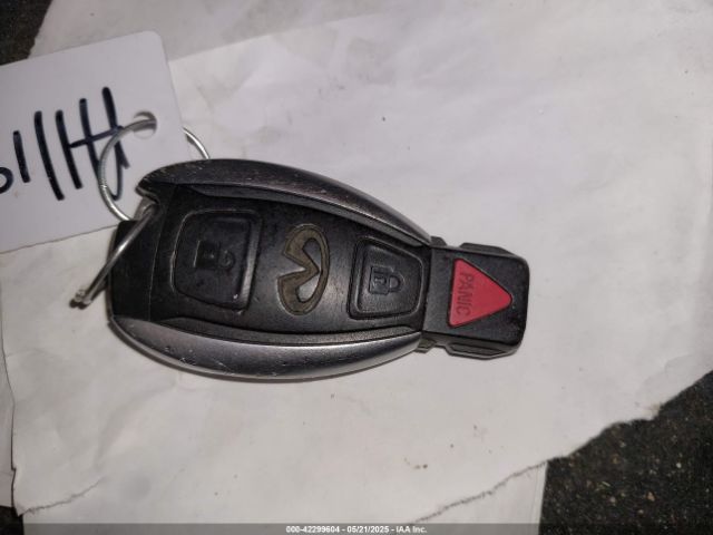SJKCH5CR3JA052230 Infiniti Qx30 Premium