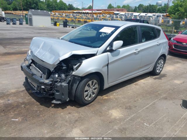 KMHCT5AE3GU242307 Hyundai ACCENT SE