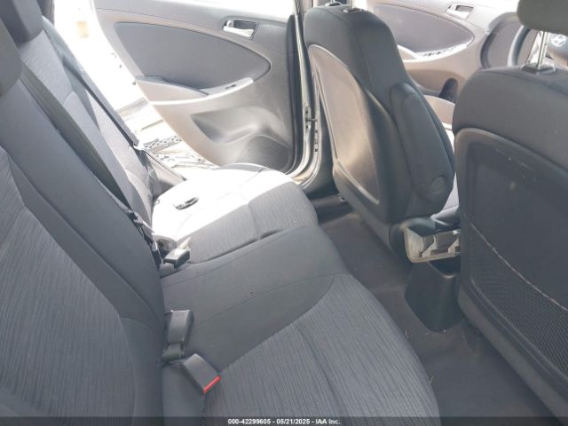 KMHCT5AE3GU242307 Hyundai ACCENT SE