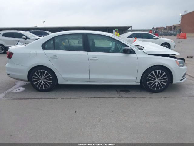 3VWD17AJ1GM334234 Volkswagen Jetta 1.8t Sport