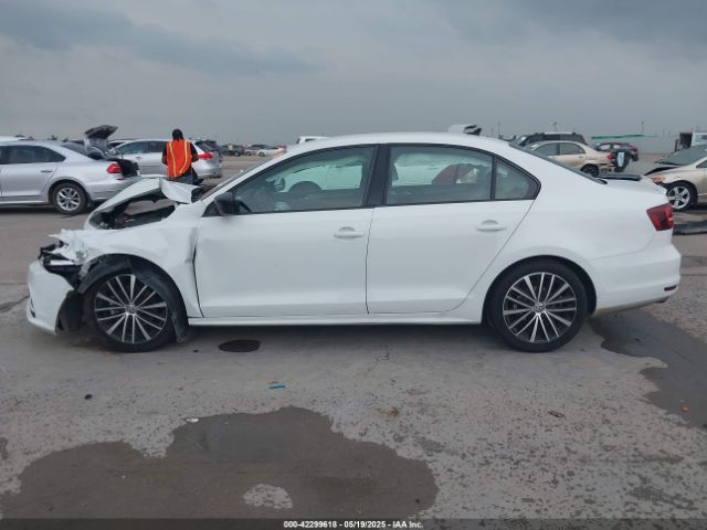 3VWD17AJ1GM334234 Volkswagen Jetta 1.8t Sport
