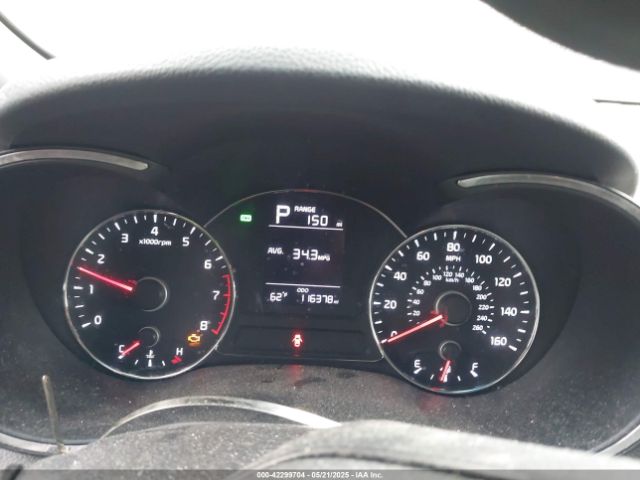 3KPFK4A74JE210231 KIA FORTE LX