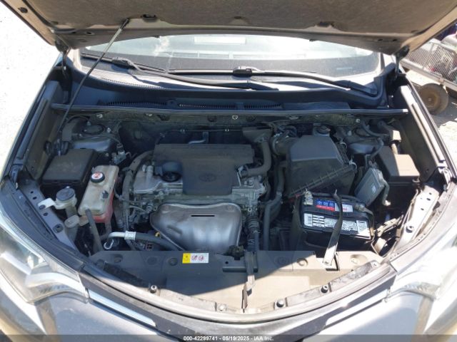 JTMBFREV9HD204770 Toyota RAV4 LE