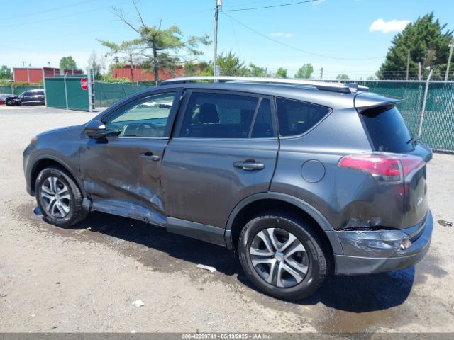 JTMBFREV9HD204770 Toyota RAV4 LE