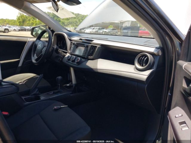 JTMBFREV9HD204770 Toyota RAV4 LE