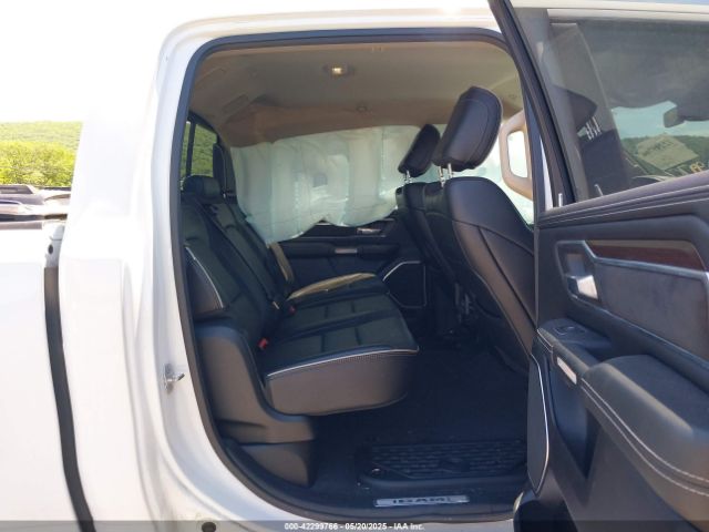 2021 RAM 1500 1C6SRFRTXMN682089 Photo 7