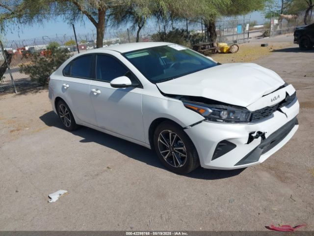 2023 KIA FORTE 3KPF24AD8PE655571