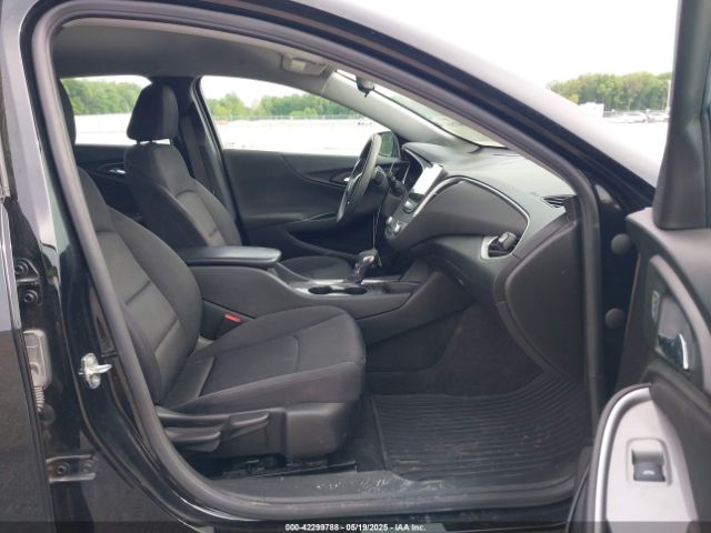 2022 CHEVROLET MALIBU 1G1ZC5ST9NF166565 Photo 4