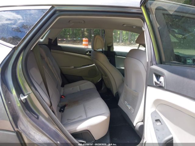 KM8J3CA48JU728282 Hyundai TUCSON SEL