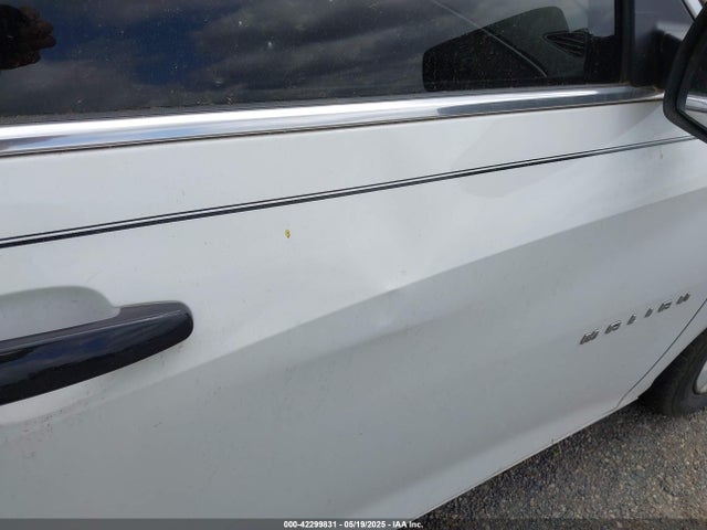 1G1ZB5ST5HF177635 Chevrolet MALIBU LS