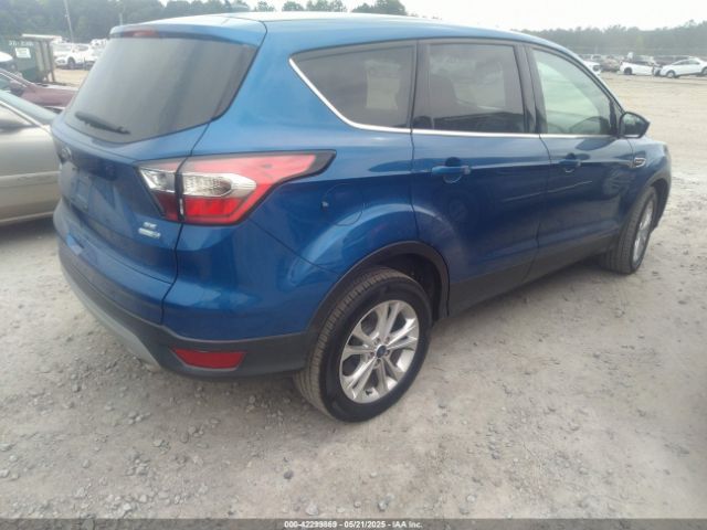 1FMCU9GD5HUC34665 Ford ESCAPE SE