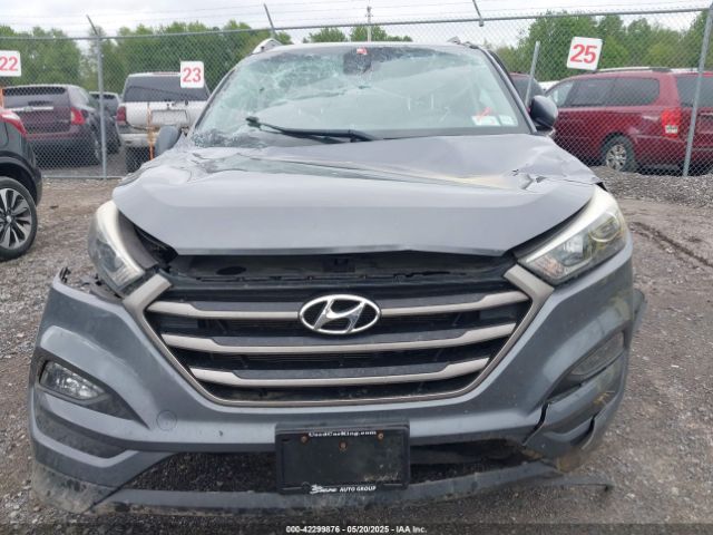 KM8J3CA4XGU144460 Hyundai TUCSON SE