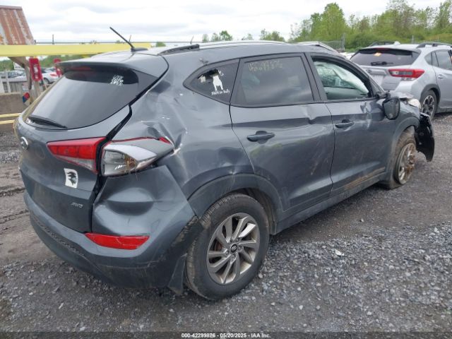 KM8J3CA4XGU144460 Hyundai TUCSON SE