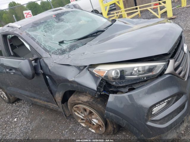 KM8J3CA4XGU144460 Hyundai TUCSON SE