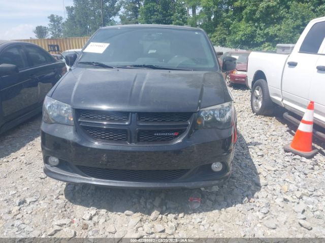 2C4RDGEG4HR700387 Dodge Grand Caravan Gt