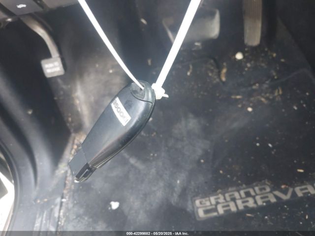 2C4RDGEG4HR700387 Dodge Grand Caravan Gt