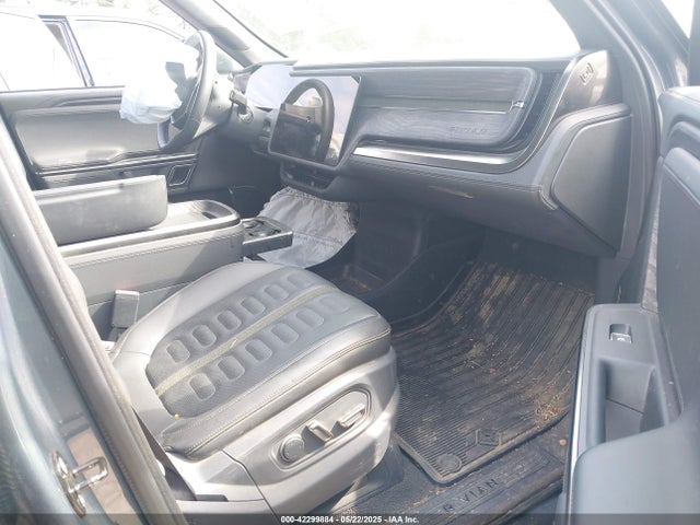 42299884 :رقم المزاد ، 7FCTGAAA4NN007706 vin ، 2022 Rivian R1t Adventure مزاد بيع