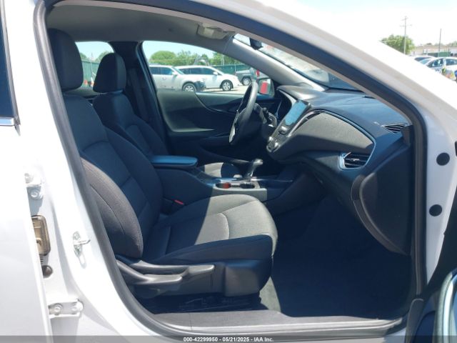 2020 CHEVROLET MALIBU 1G1ZD5ST2LF055026 Photo 4