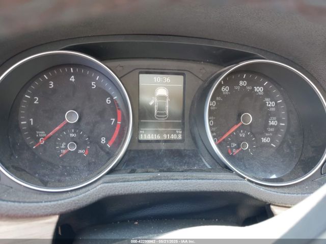 2018 VOLKSWAGEN PASSAT 1VWBA7A3XJC043393 Photo 6
