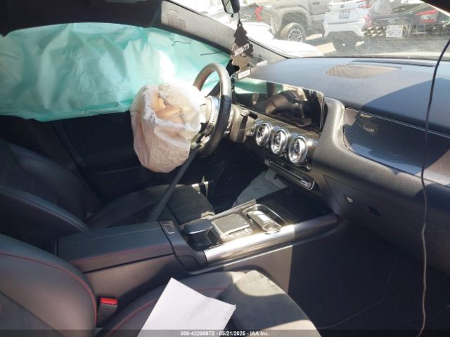 W1N4N5BB3NJ317005 Mercedes-Benz m260