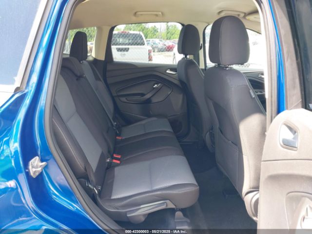 1FMCU9GD8HUA90786 Ford ESCAPE SE