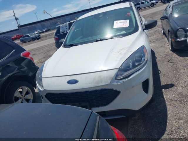 1FMCU9G61NUA61014 Ford ESCAPE SE