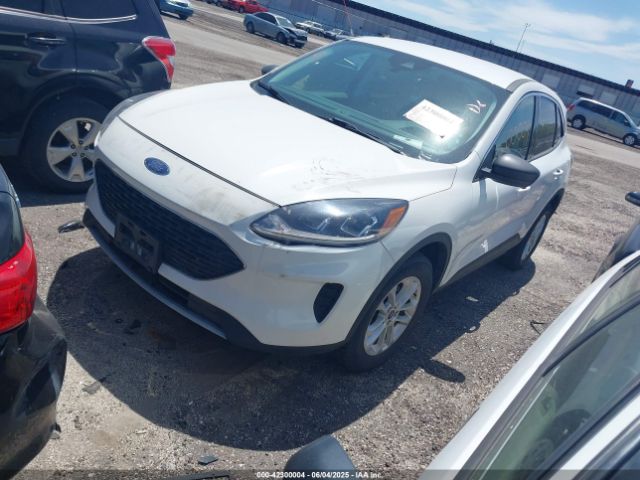 1FMCU9G61NUA61014 Ford ESCAPE SE