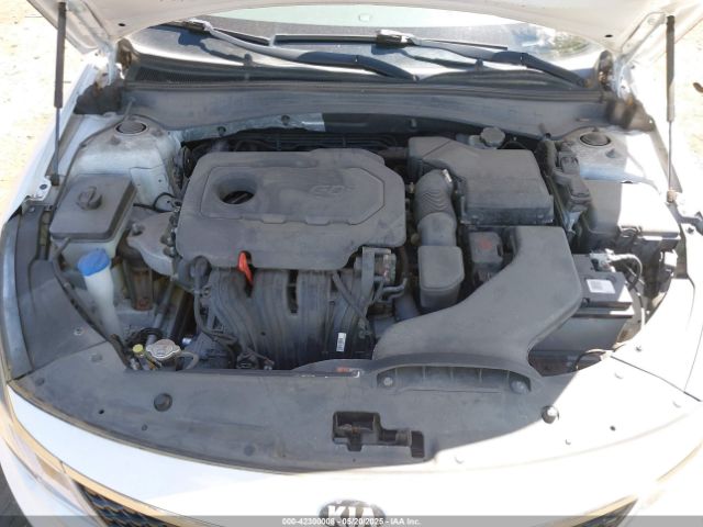 5XXGT4L32GG015594 KIA Optima Lx