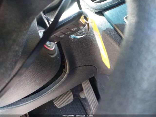 5XXGT4L32GG015594 KIA Optima Lx
