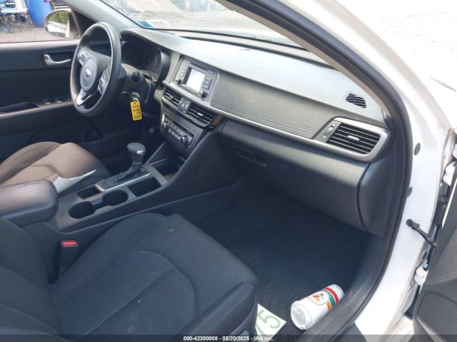 5XXGT4L32GG015594 KIA Optima Lx