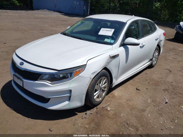5XXGT4L32GG015594 KIA Optima Lx