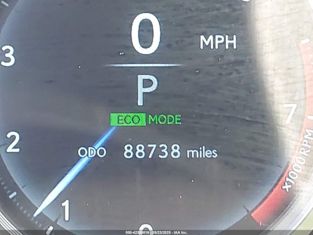 2T2ZZMCA2HC072467 Lexus 2017