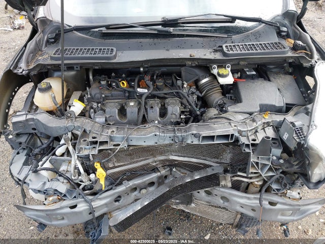 1FMCU9J91HUA45032 Ford 2017