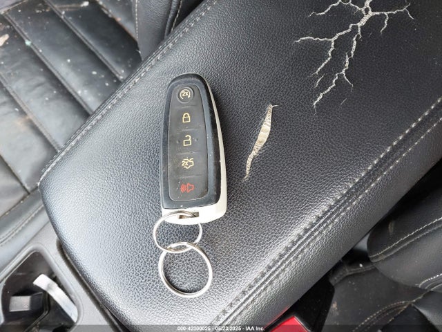 1FMCU9J91HUA45032 Ford 2017