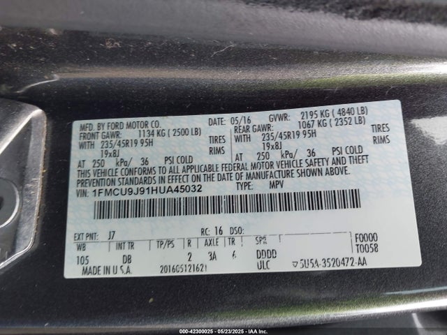 1FMCU9J91HUA45032 Ford 2017