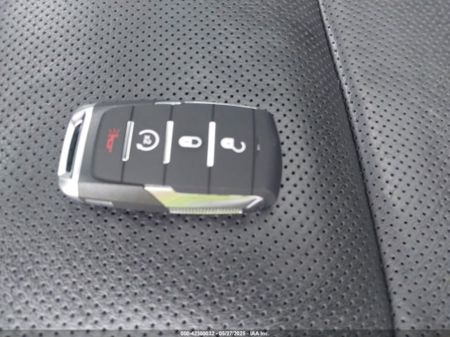 2021 RAM 1500 1C6SRFU98MN804461 Photo 10