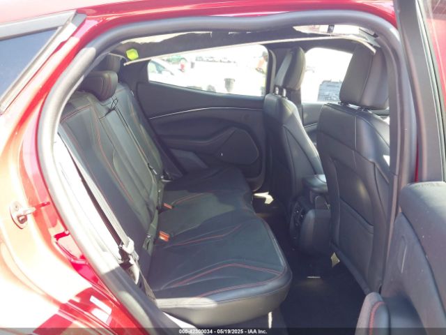 3FMTK3SU2MMA07068 Ford Mustang Mach-e Premium