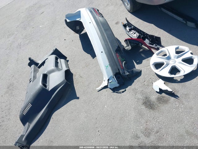1FM5K8AR9HGA24579 Ford 3.7l ti-vct