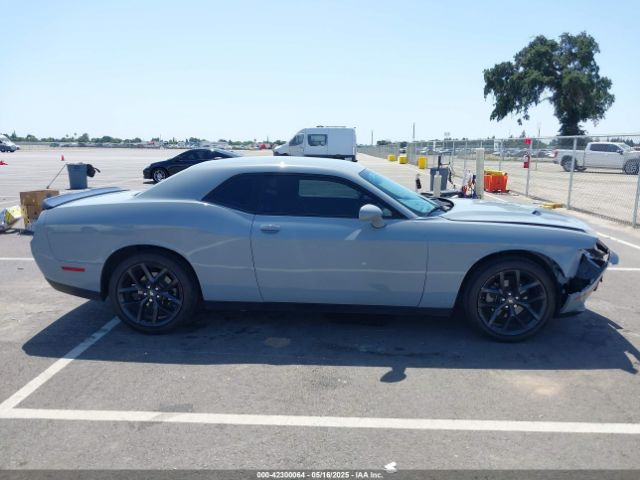 2C3CDZAGXMH599674 Dodge Challenger Sxt