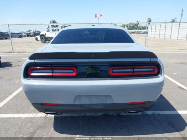 2C3CDZAGXMH599674 Dodge Challenger Sxt