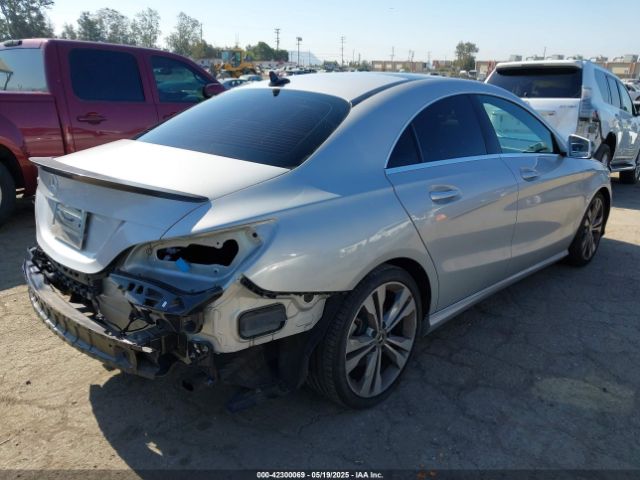 2018 MERCEDES-BENZ CLA 250 WDDSJ4EB9JN631508 Photo 3