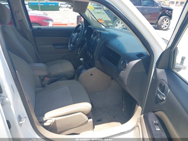 1C4NJPBA3ED869659 Jeep Patriot Sport