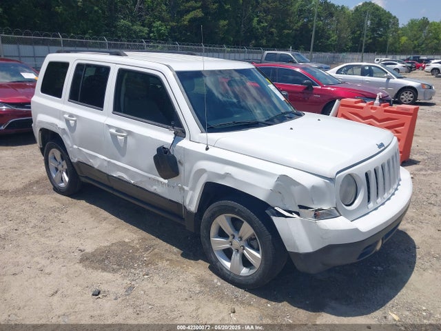 1C4NJPBA3ED869659 Jeep Patriot Sport