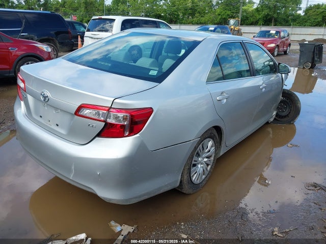 Toyota CAMRY LE 2014 4T1BF1FK1EU302186 Image 4