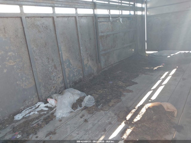 Продаж на аукціоні авто 2007 Delta Manufacturing Inc Livestock Trailer, vin: 4MWGS26227N021290, номер лоту: 42300121