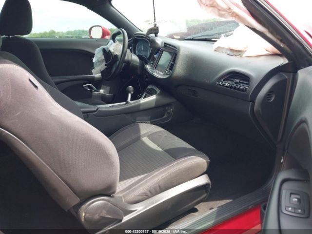 2015 DODGE CHALLENGER 2C3CDZAT6FH724315 Photo 4