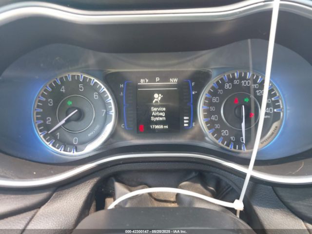 2015 CHRYSLER 200 1C3CCCAB1FN558476 Photo 6